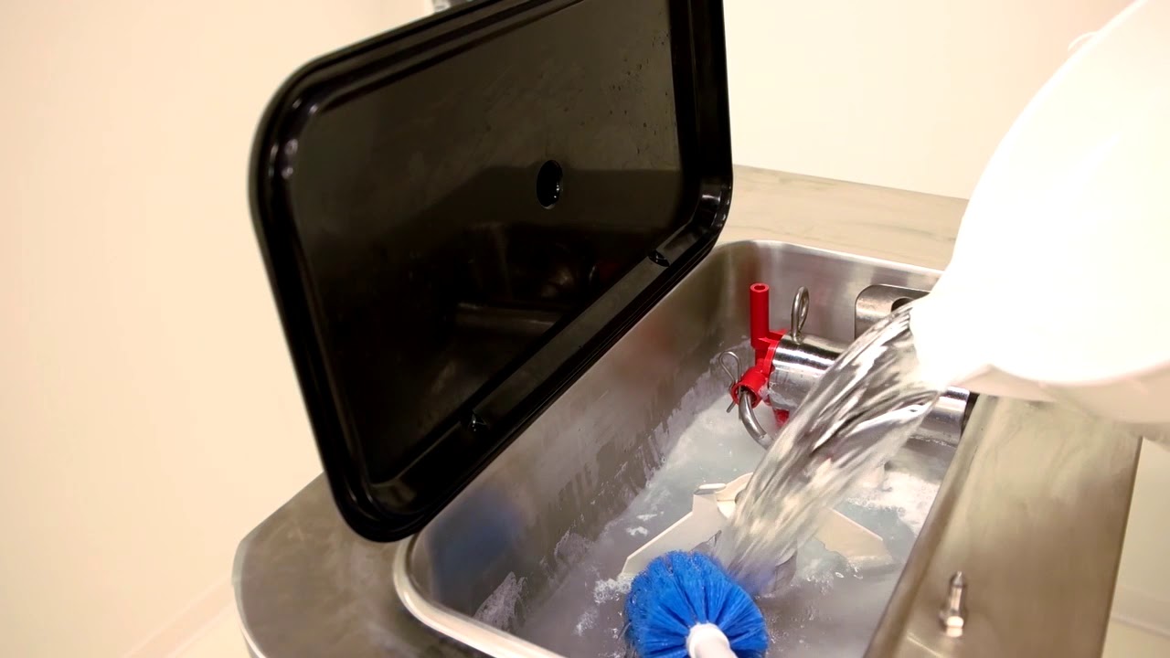 Taylor C708 & C716 Soft Serve Rinsing