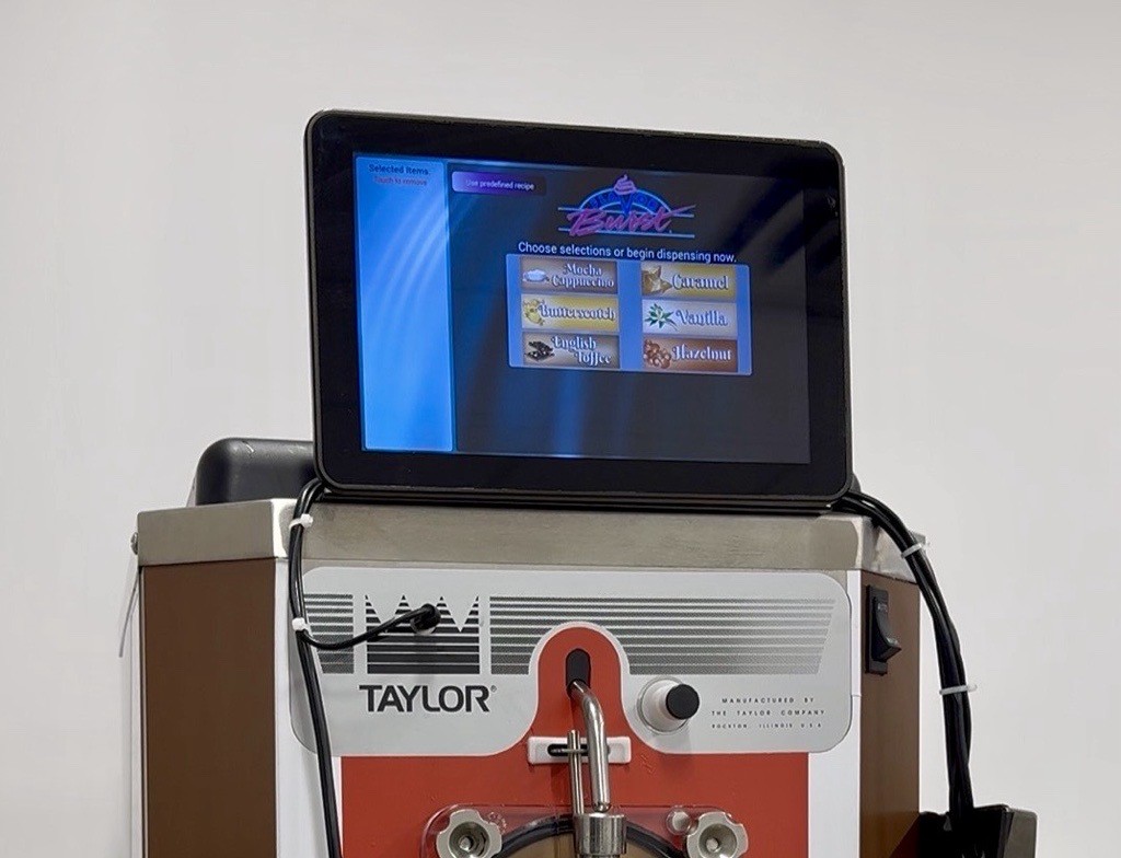 Flavor Burst frozen beverage system with 6 flavour options