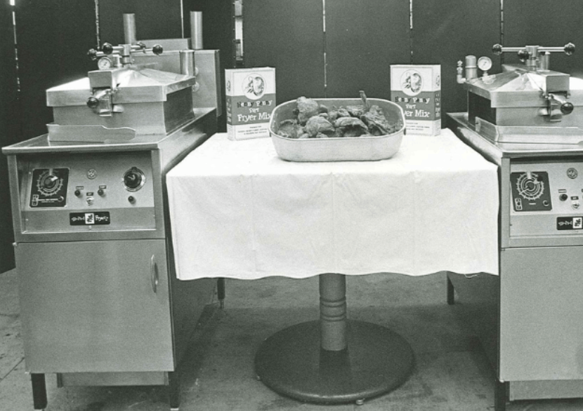 Henny Penny commerical Pressure fryer from 1957