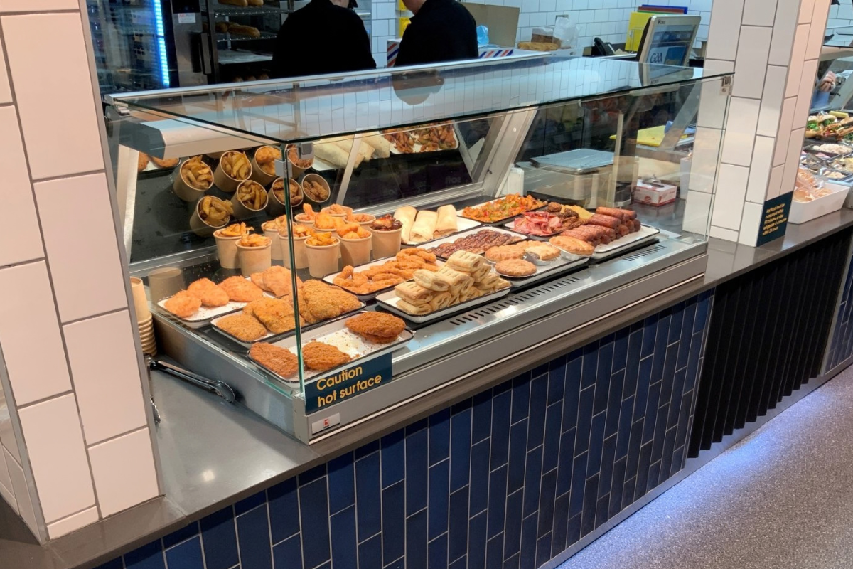 Ubert hot food merchandiser
